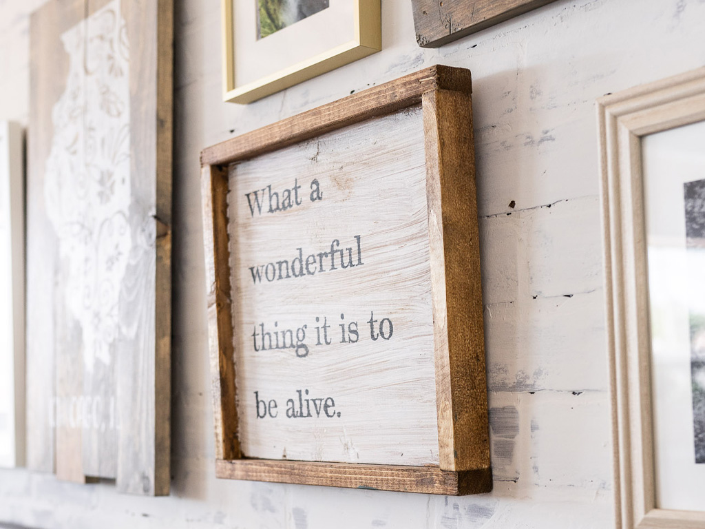 gallery-wall-2