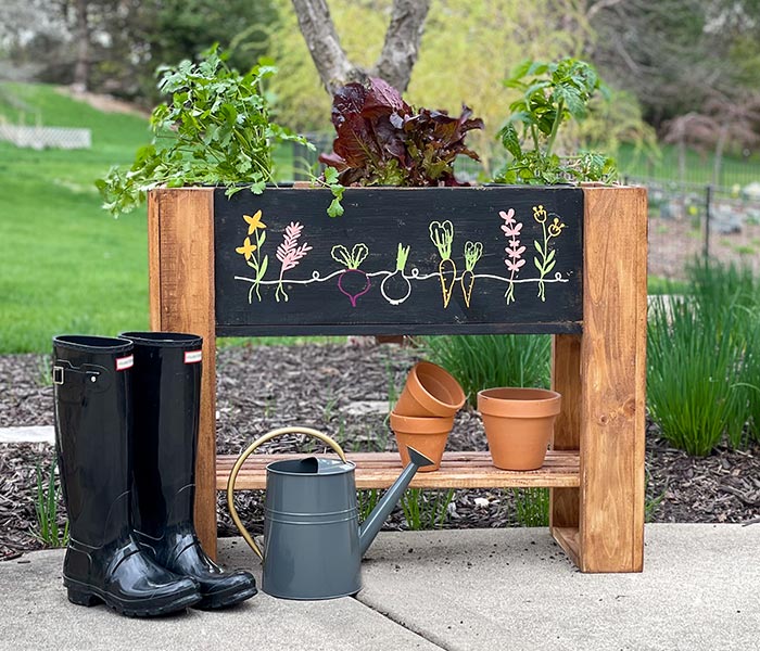 planter-veggie-silhouettes-raised-planter Veggie Silhouettes Raised Planter