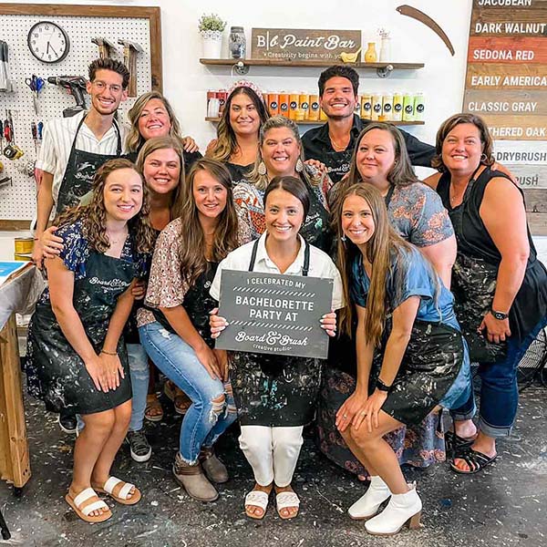 workshops-bridal-events Bridal party group picture
